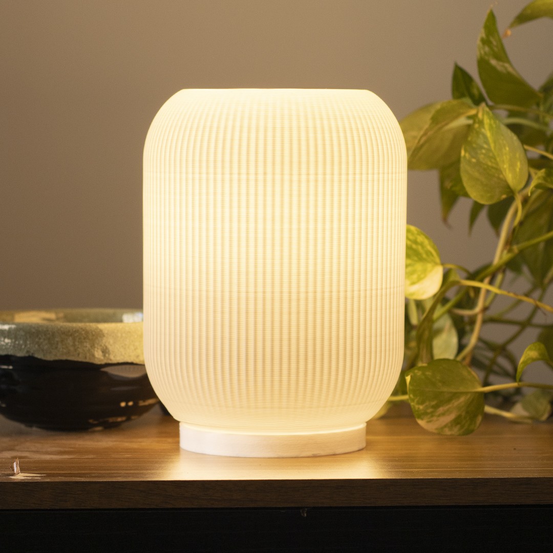 Modern 3D Printed Desk Lamp